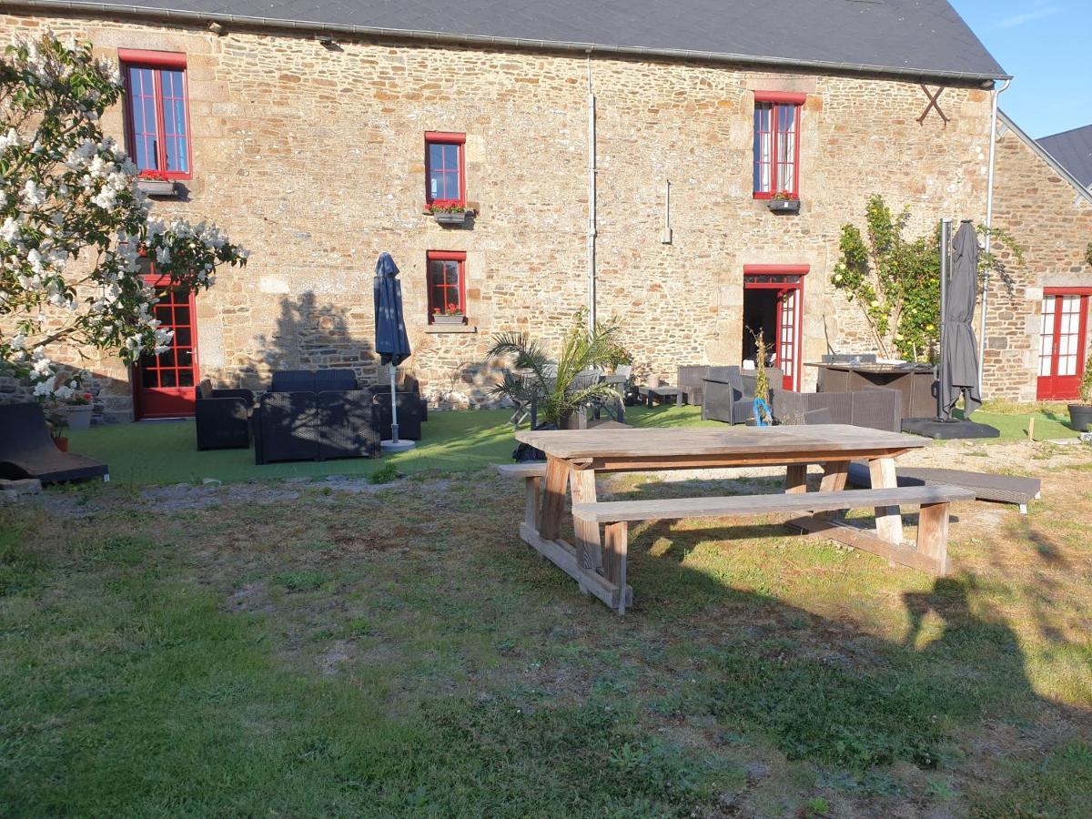 Chambres de Villée Saint-Georges-de-Gréhaigne Extérieur photo